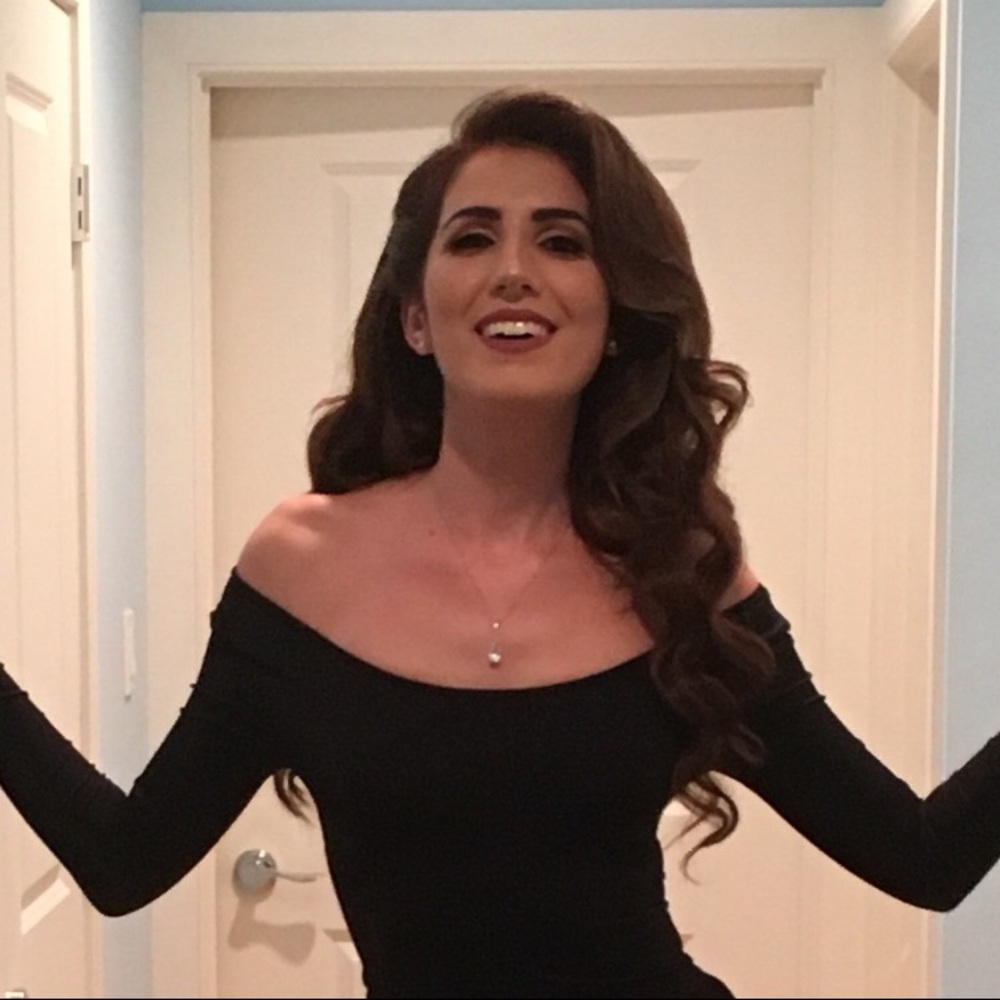 Meet your Posher, Anabel